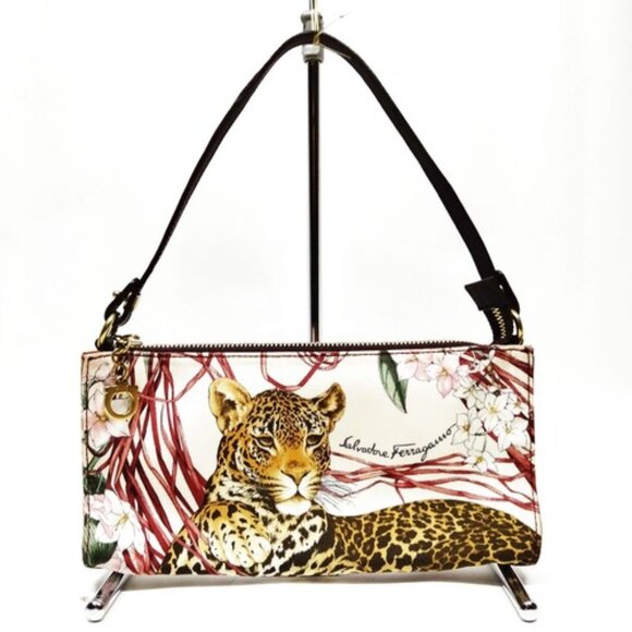NO TARIFF Ferragamo Hand Bag White Nylon 2285976
